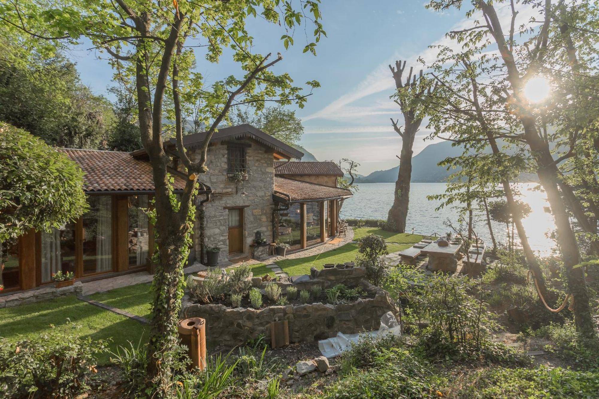 The Writer'S Nest Waterfront Villa By Rent All Como Faggeto Lario Εξωτερικό φωτογραφία